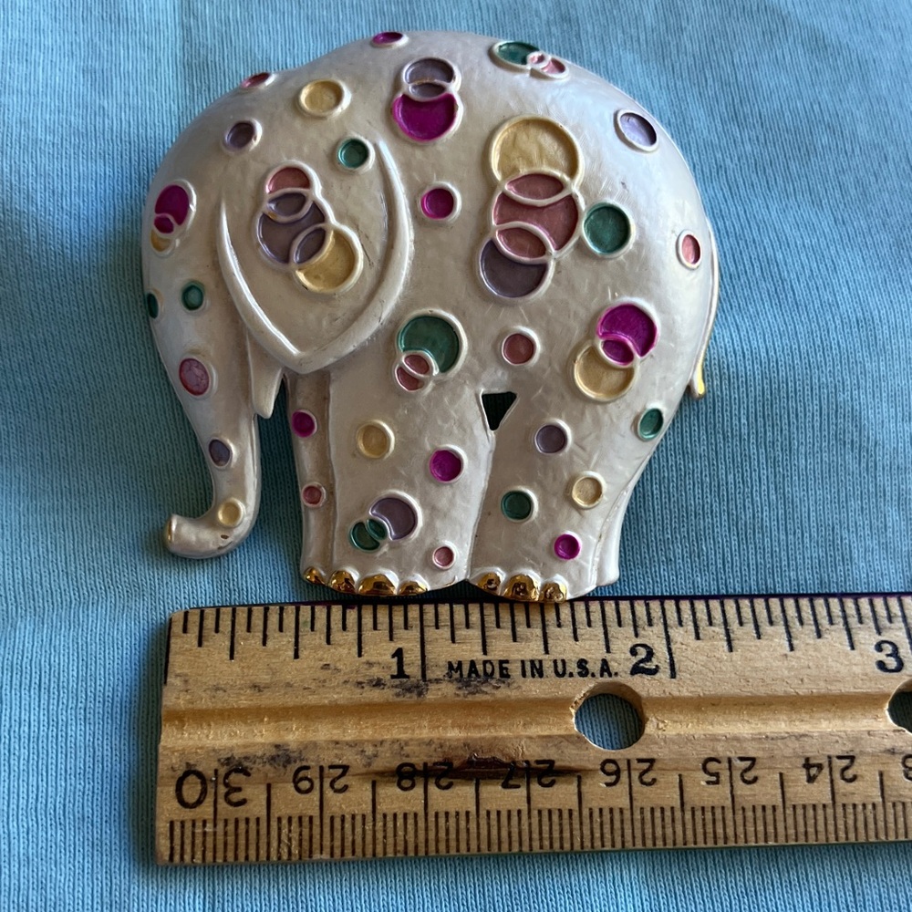Colorful Elephant Brooch - Picture 3 of 6